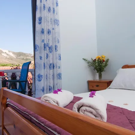 Dina Studios Kalamákion Chambre photo